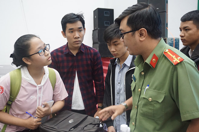 Thi trường quân đội Trường quân đội