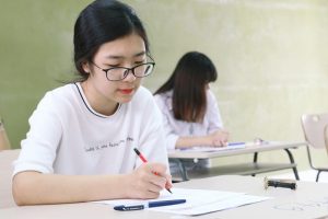 Teen 2k làm gì trước thông tin đề thi THPT quốc gia sẽ có độ phân hóa cao hơn?Teen 2k làm gì trước thông tin đề thi THPT quốc gia sẽ có độ phân hóa cao hơn?